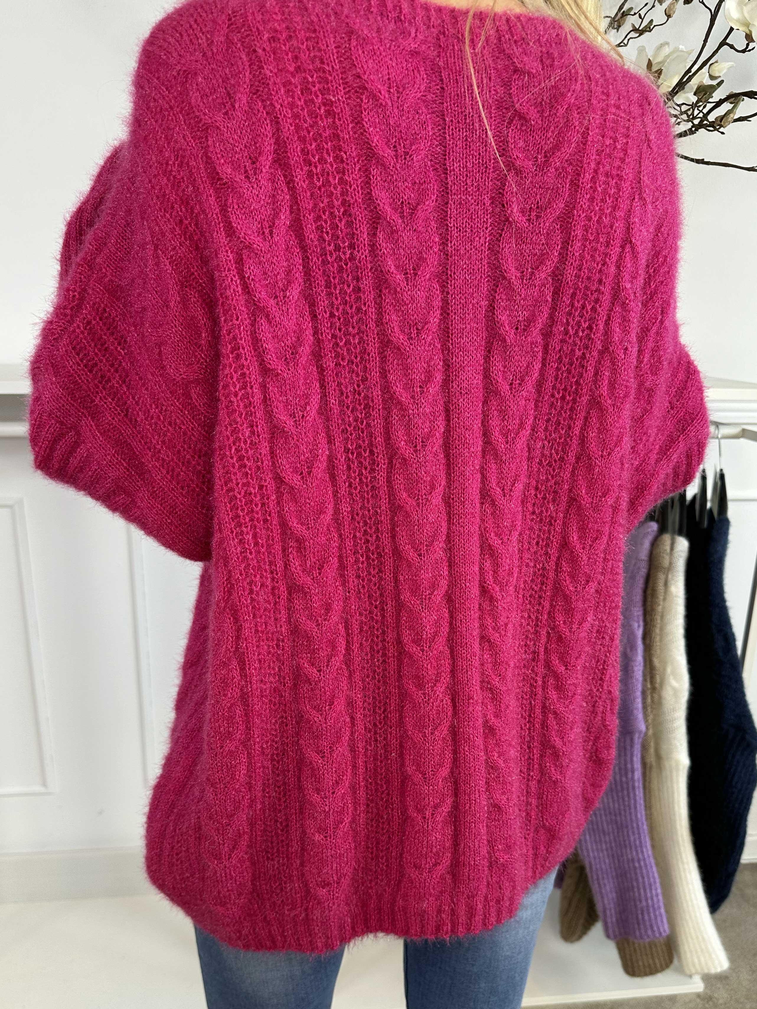 Johanna - Stickad blus i glansig trikå